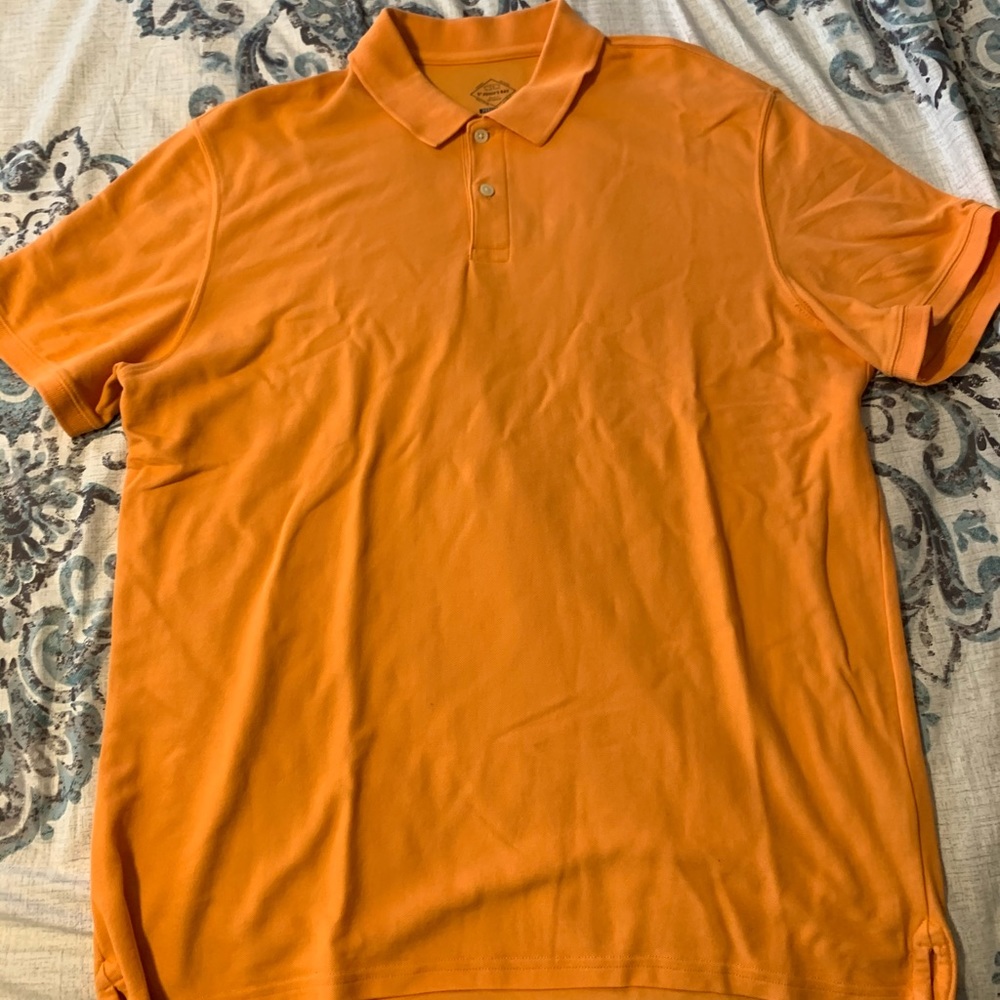 Size large orange men’s St. John’s Bay Polo shirt
